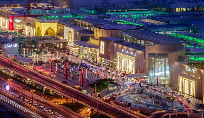فضای دبی مال